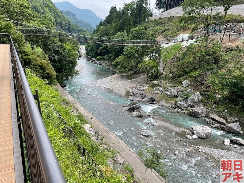 渓流釣り　テンカラ